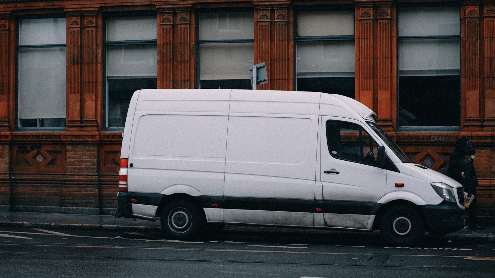 Van Tracking: A Buyer's Guide for UK Fleets