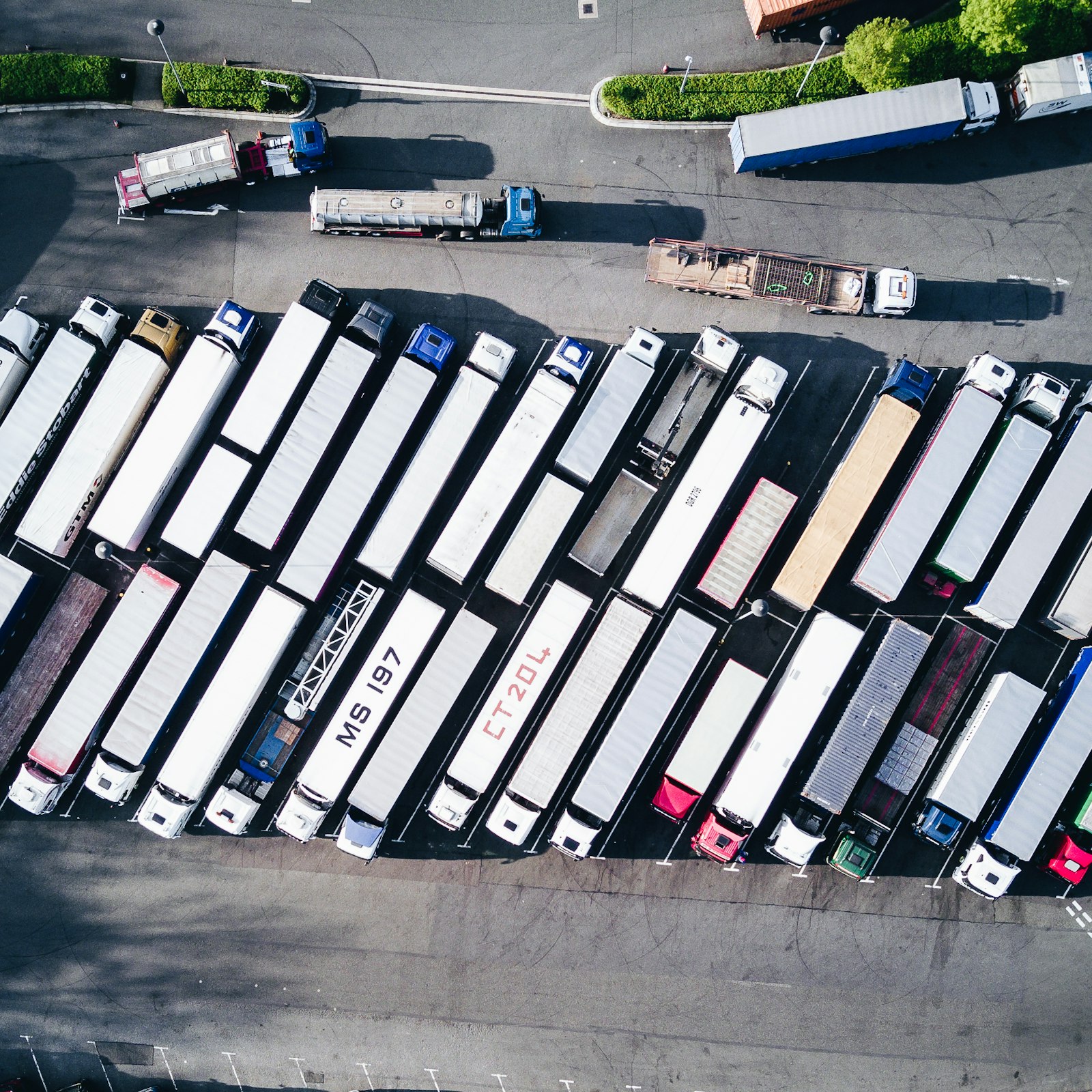 HGV Tracking Cost: A Buyer's Guide