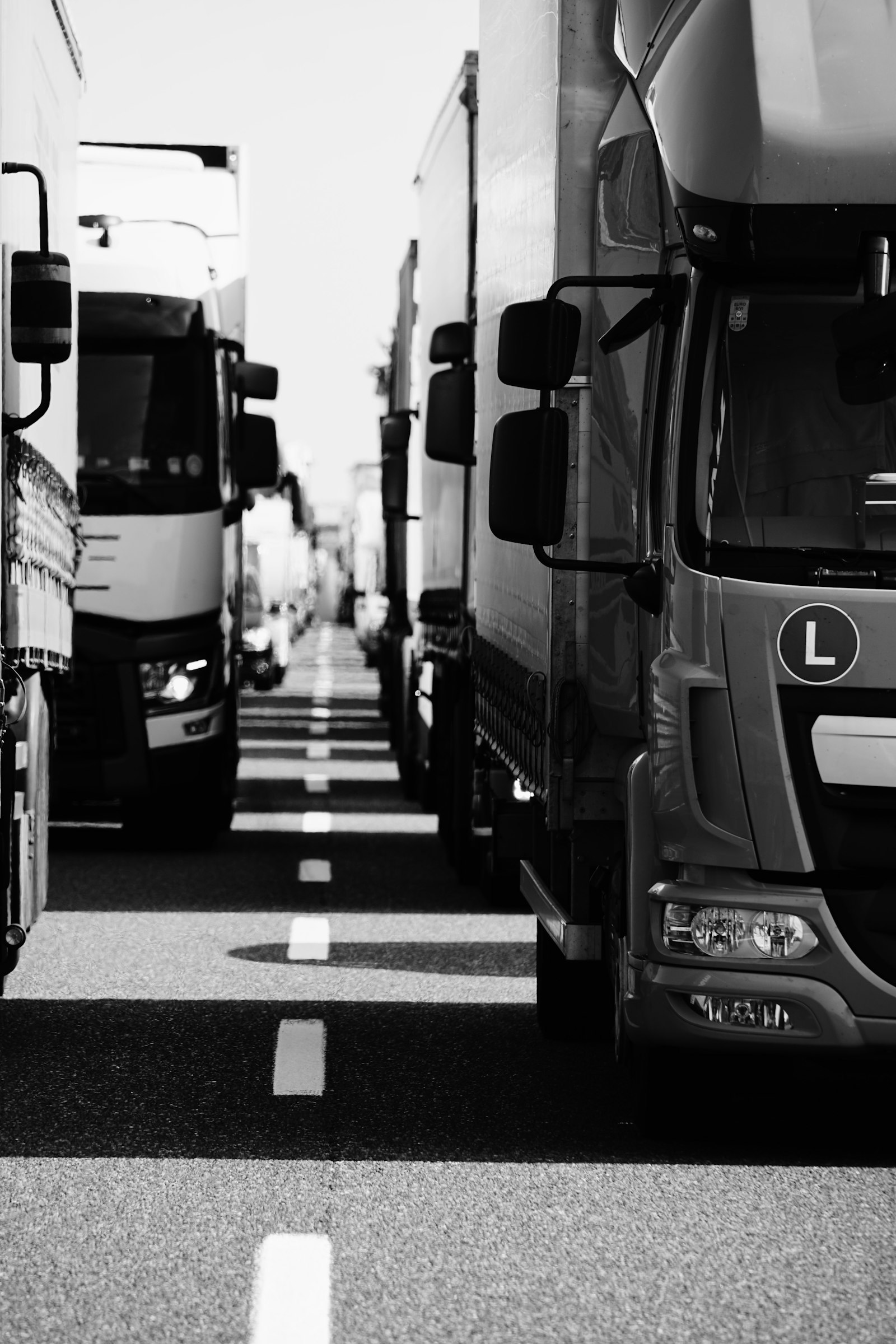 Van Security & Stolen-Vehicle Tracking